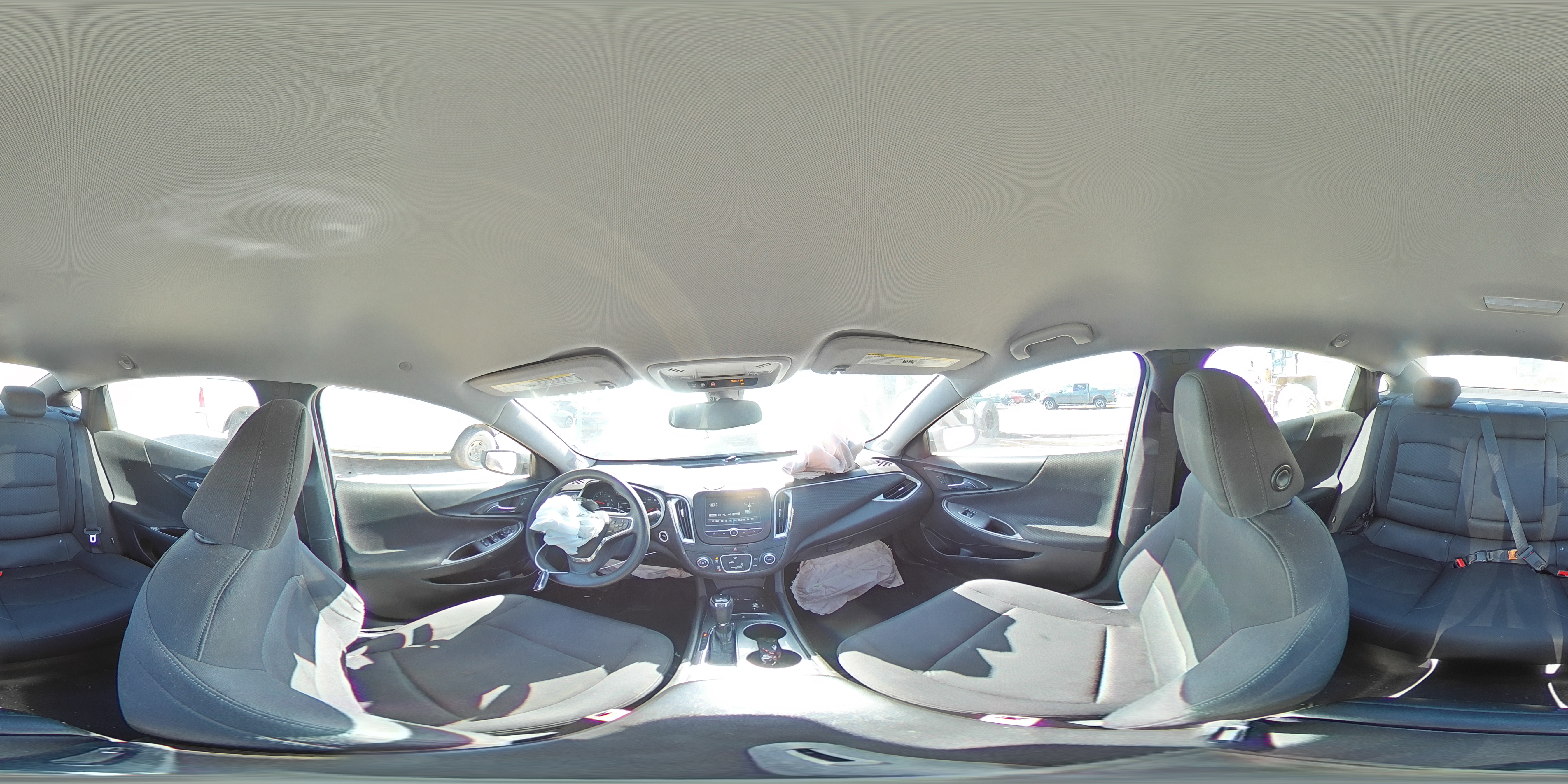2016 Chevrolet Malibu - Image 13