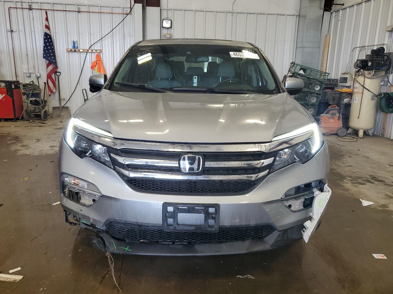 2017 Honda Pilot - Image 5