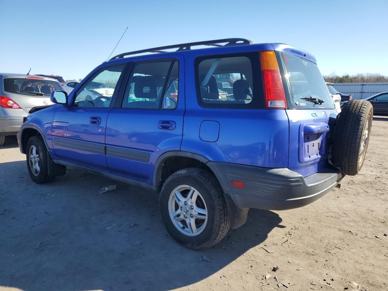 2001 Honda CR-V - Image 2