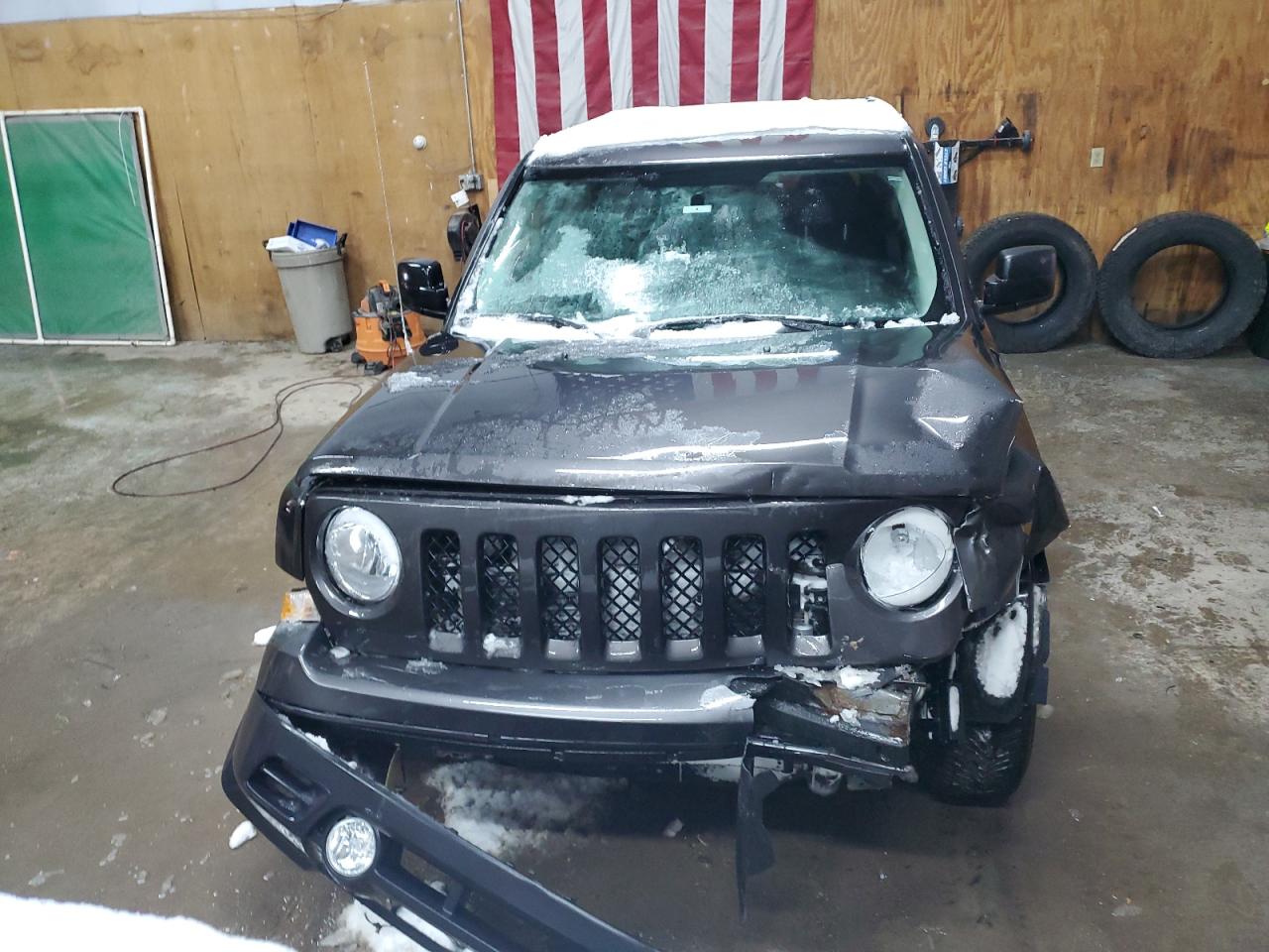 2015 Jeep Liberty (Patriot) - Image 5