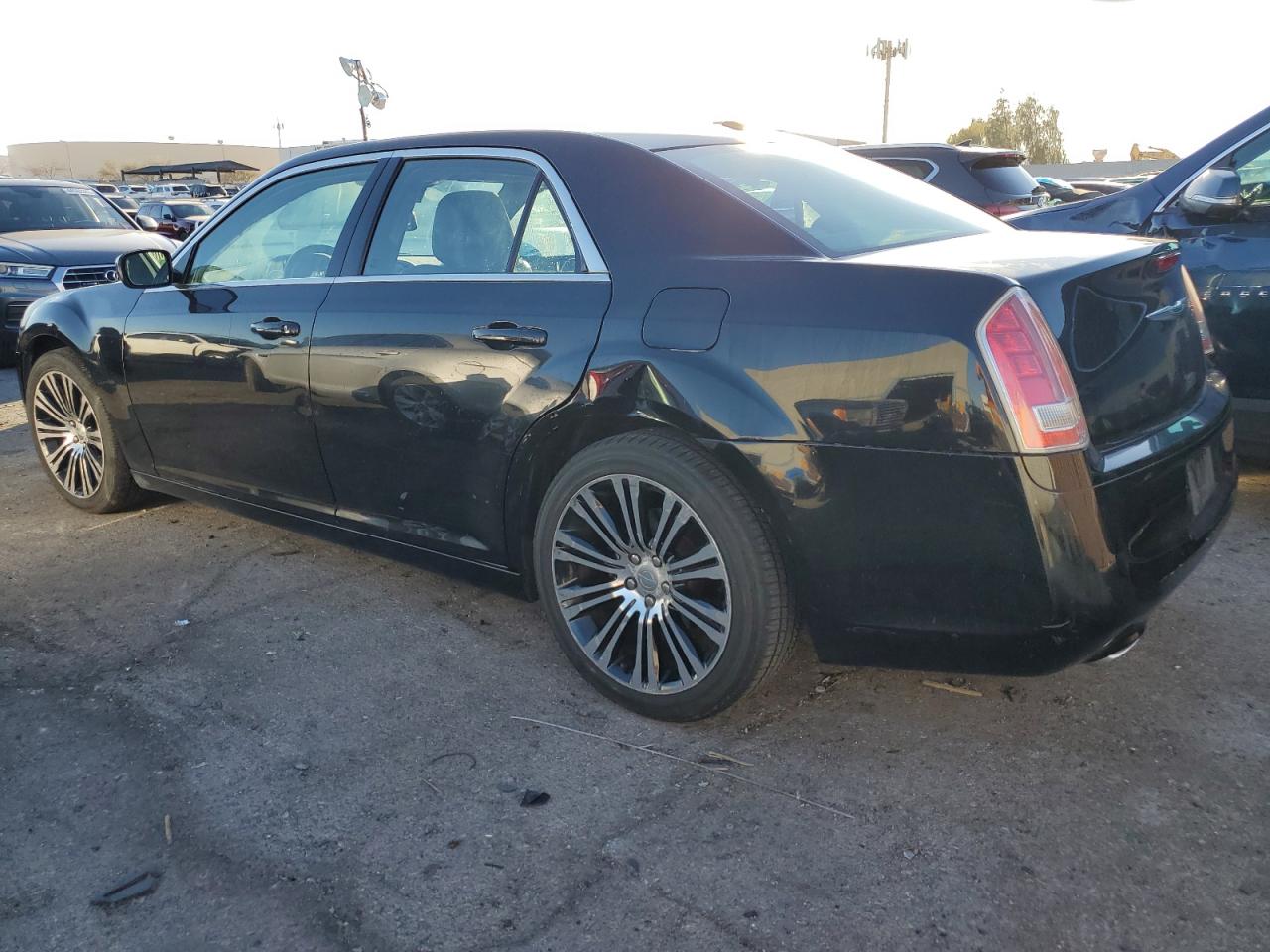 2013 Chrysler 300 - Image 2