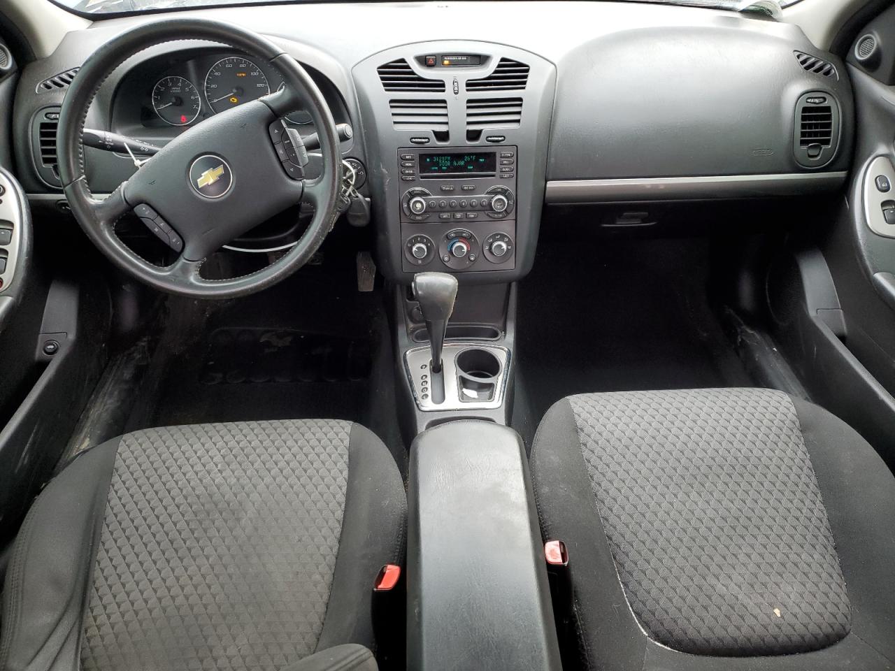 2007 Chevrolet Malibu - Image 8