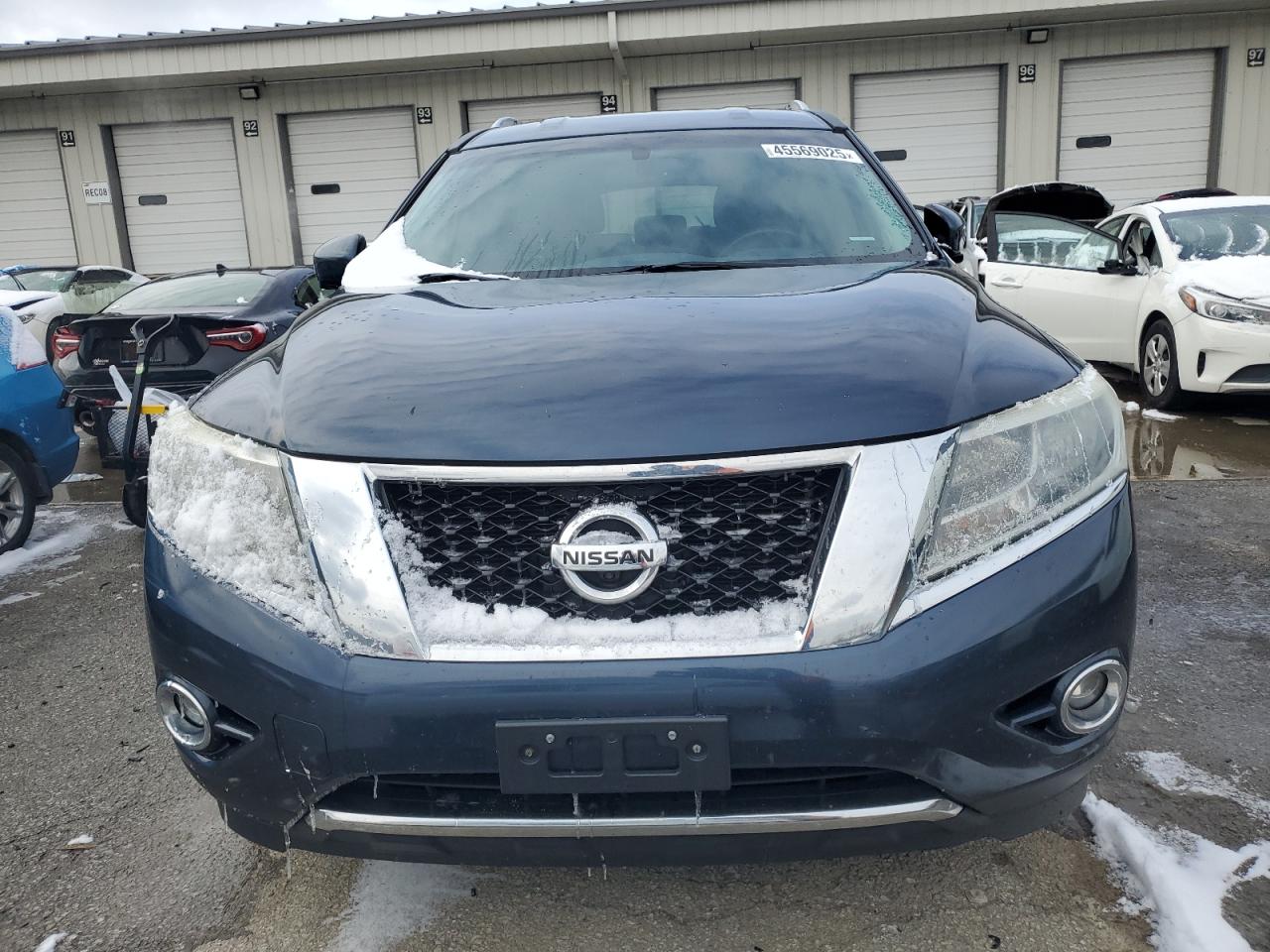 2013 Nissan Pathfinder - Image 5