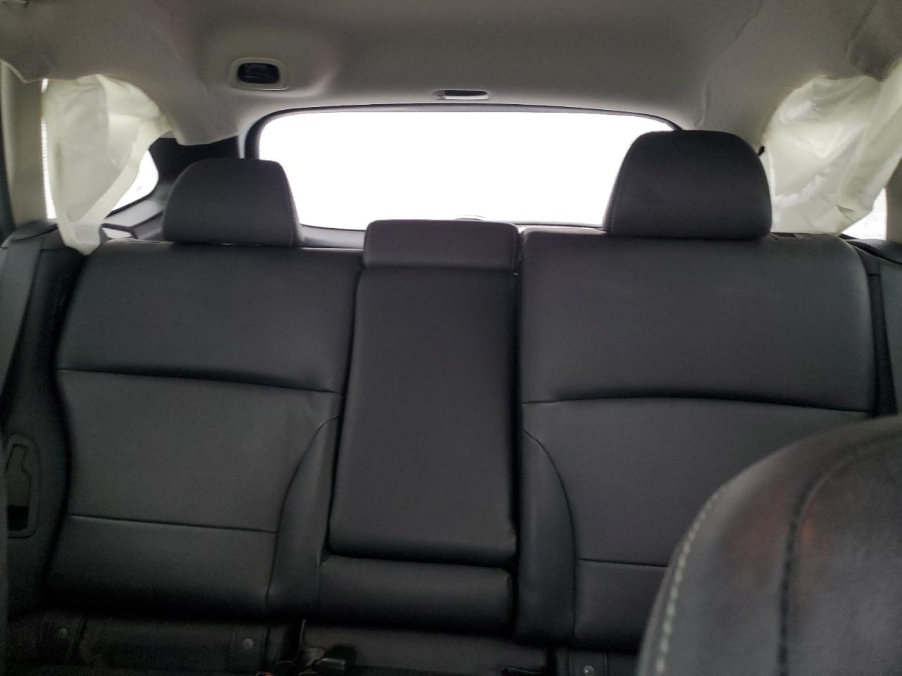 2016 Subaru Outback - Image 10