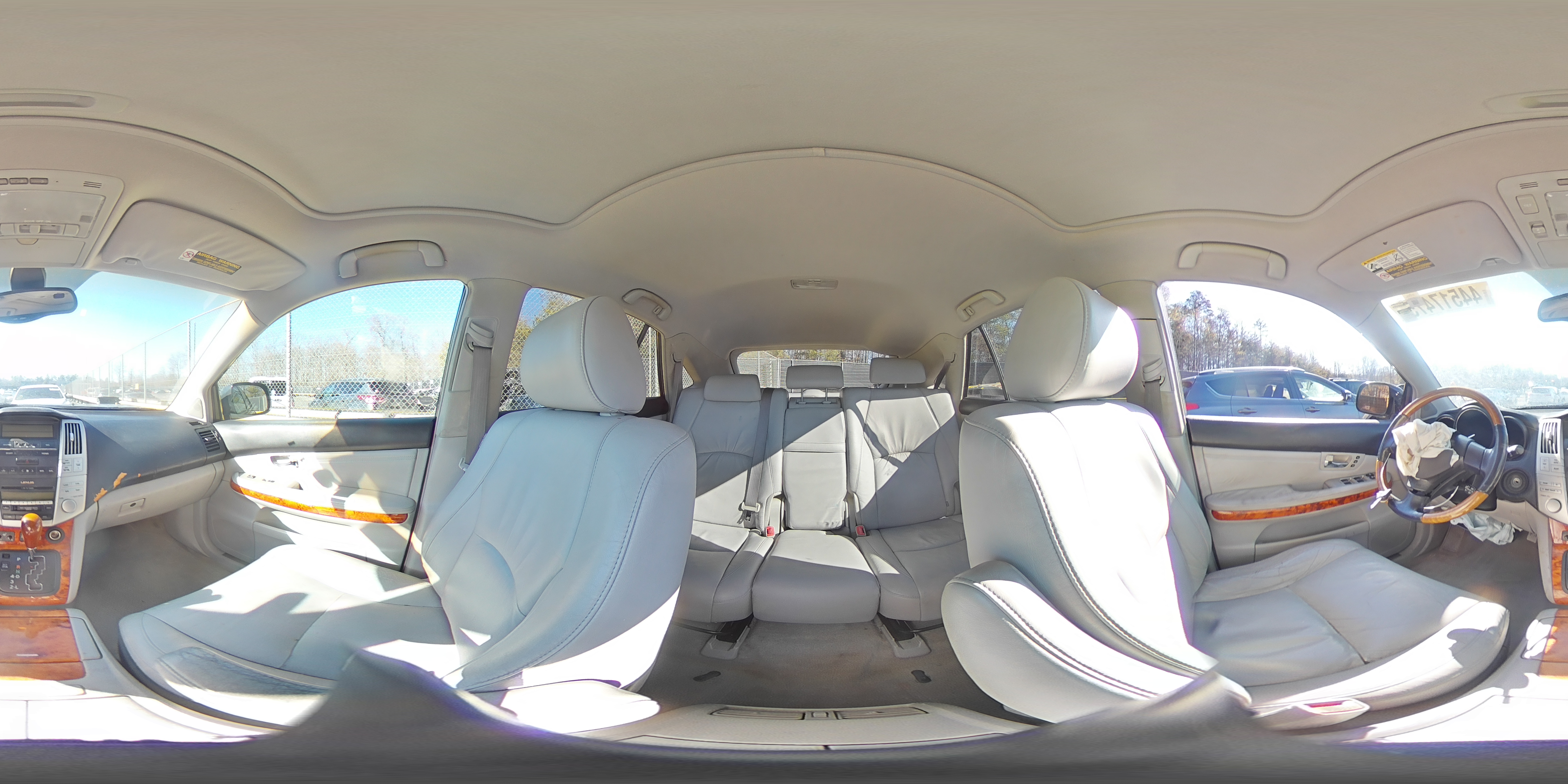 2004 Lexus RX - Image 14