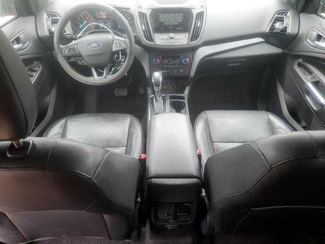  FORD ESCAPE 2018 Granatowy