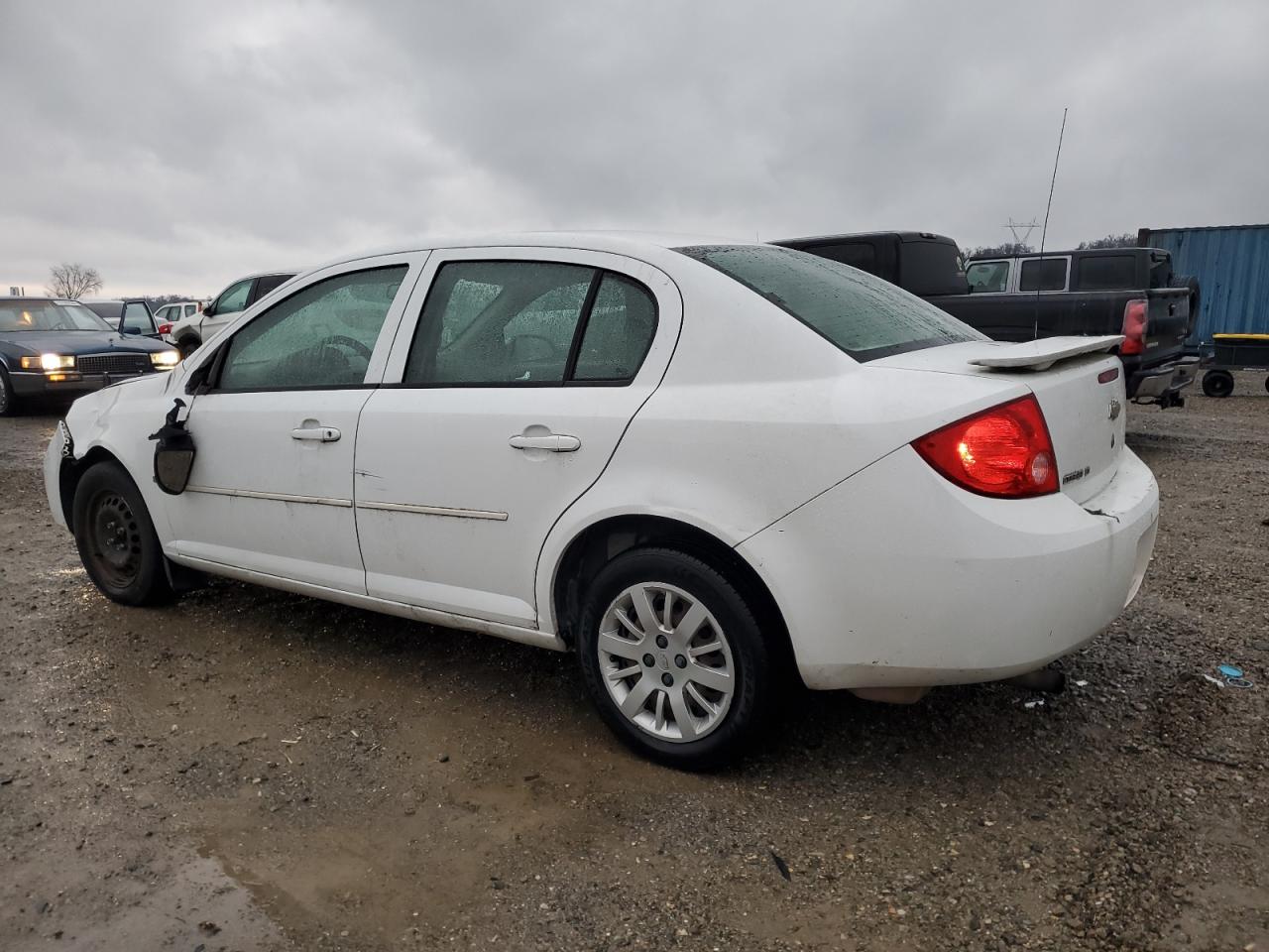 2009 Chevrolet Cobalt - Image 2