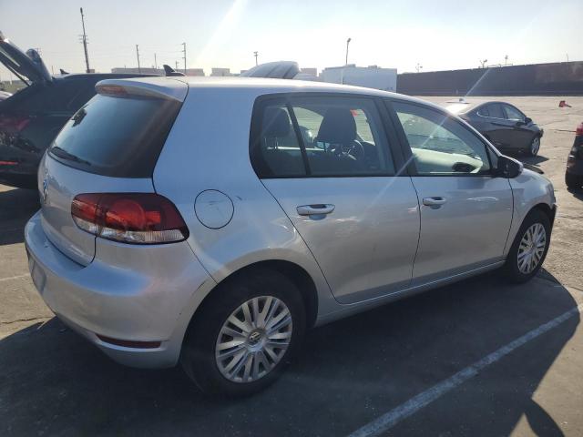  VOLKSWAGEN GOLF 2013 Серебристый