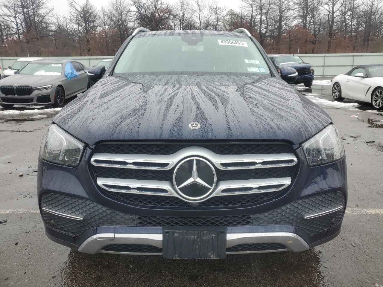 2020 Mercedes-Benz GLE - Image 5