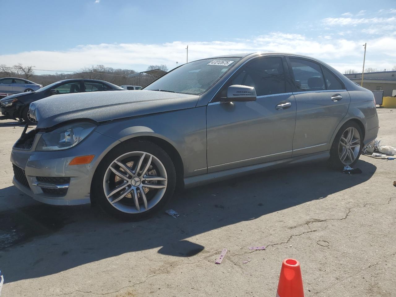 2013 Mercedes-Benz C-klasse - Image 1