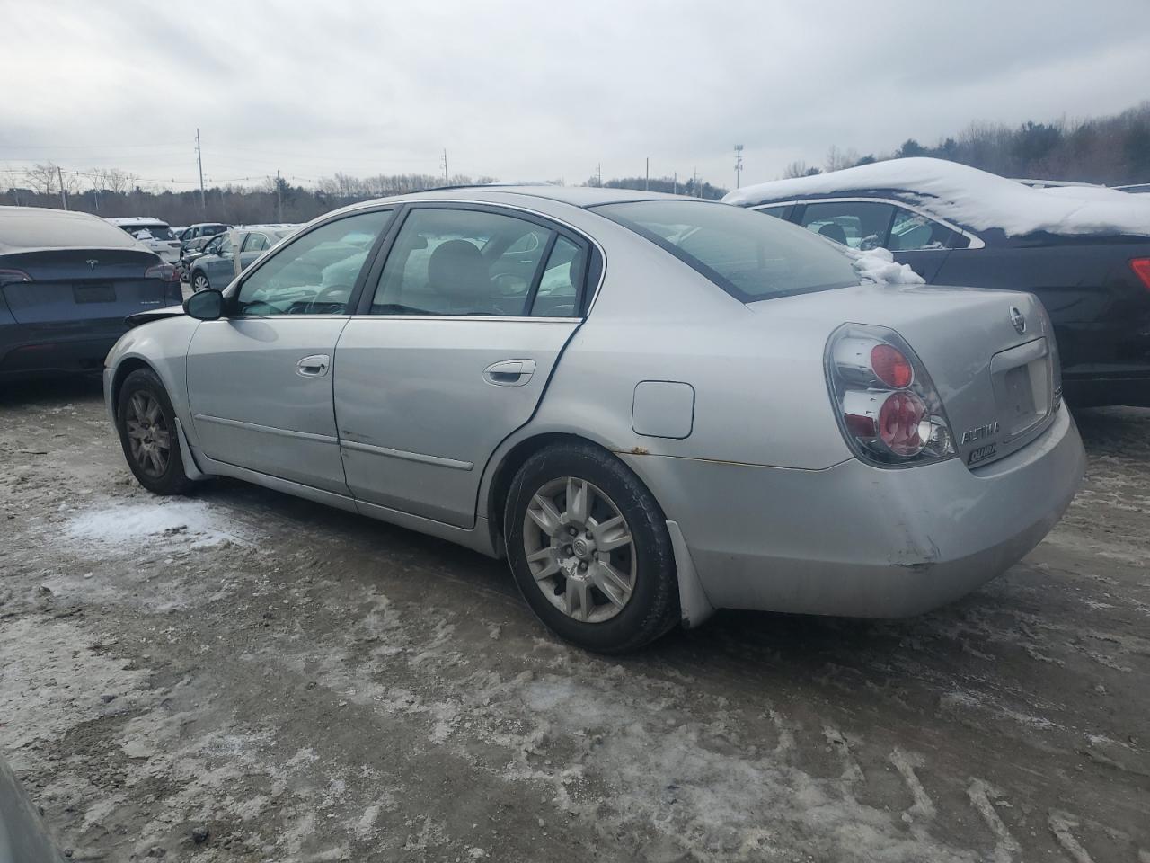 2006 Nissan Altima - Image 2