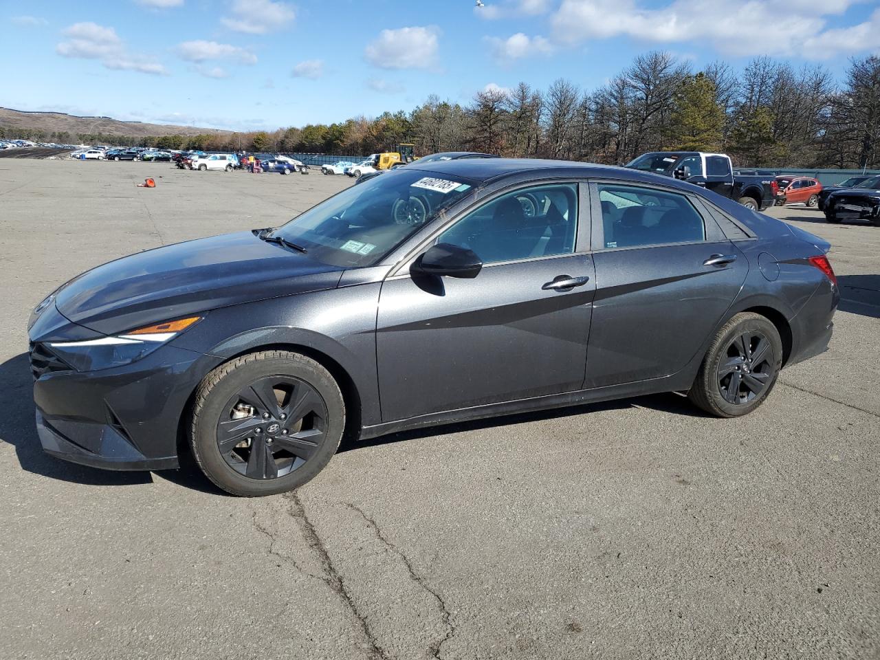 2022 Hyundai Elantra - Image 1
