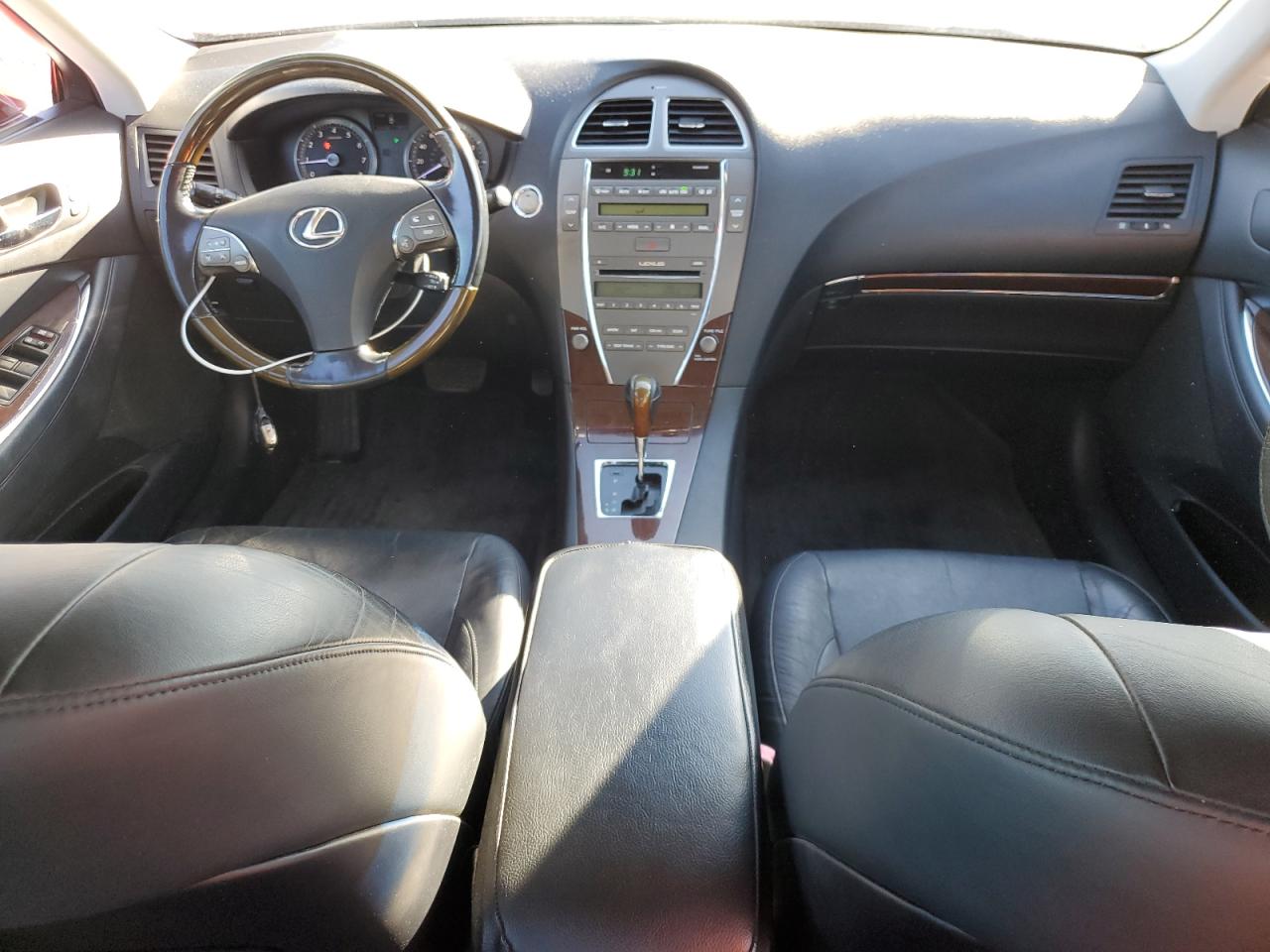 2010 Lexus ES - Image 8
