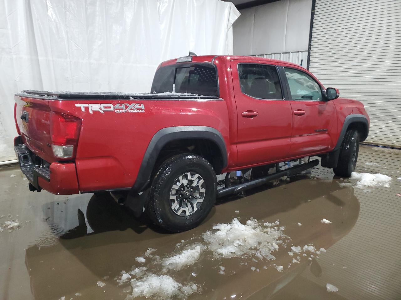 2017 Toyota Tacoma - Image 3