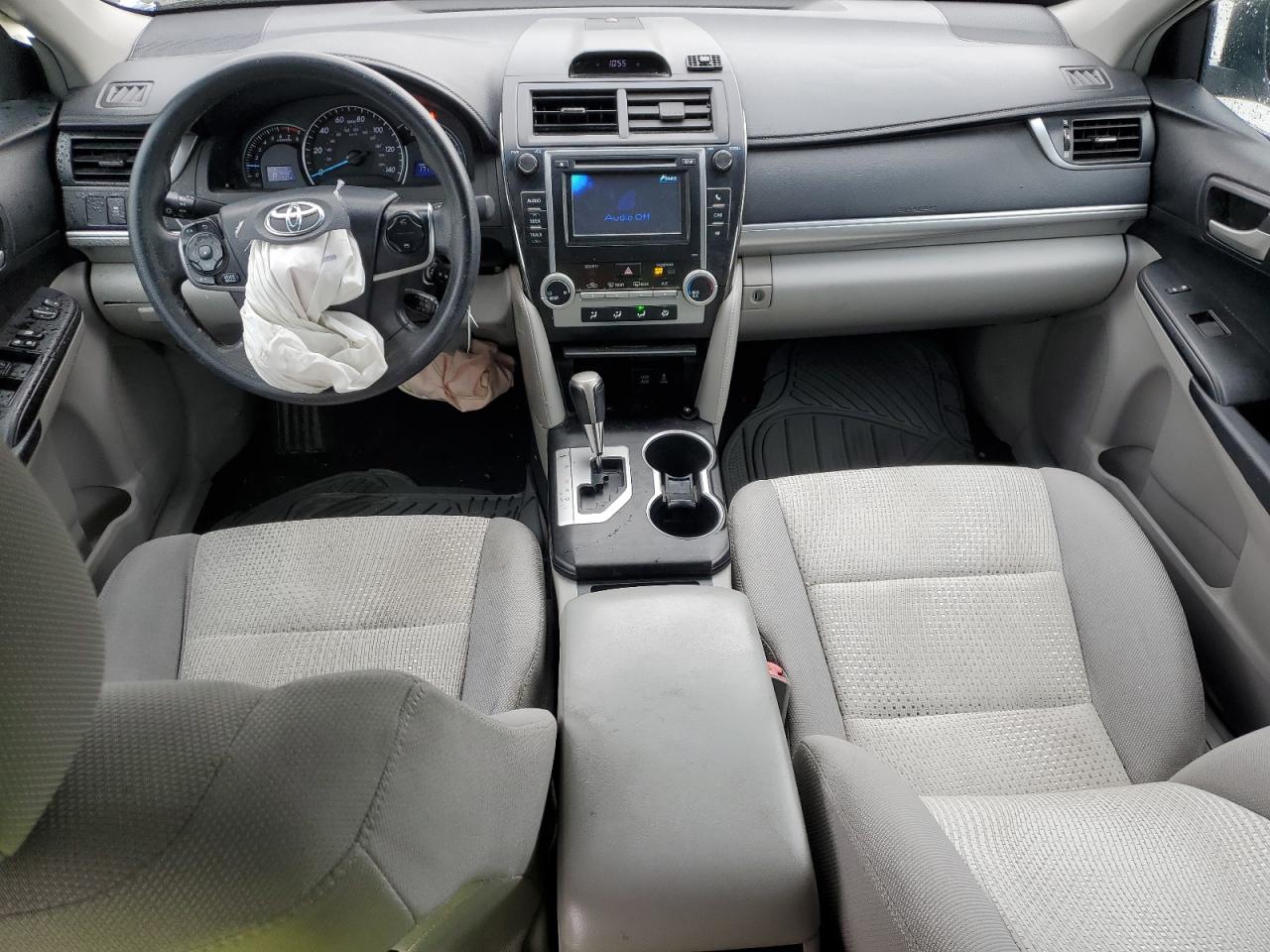2012 Toyota Camry - Image 8