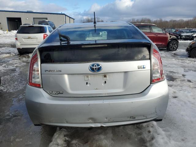  TOYOTA PRIUS 2013 Srebrny