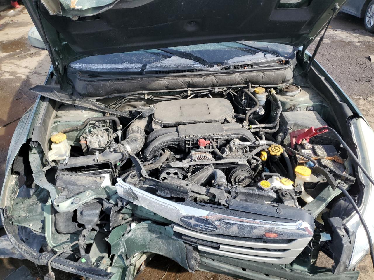 2012 Subaru Outback - Image 12
