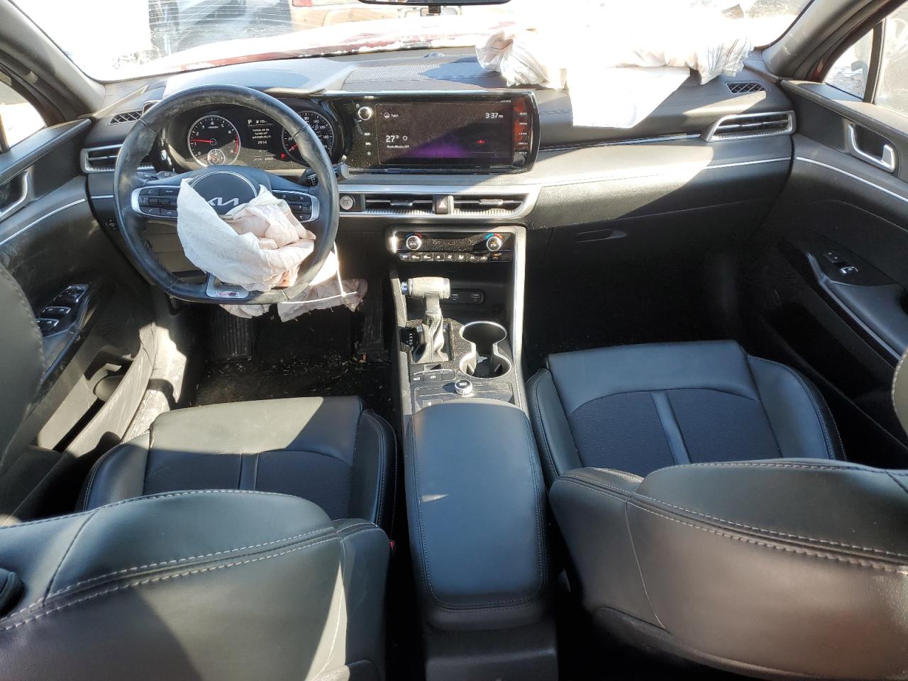 2022 Kia K5 - Image 8