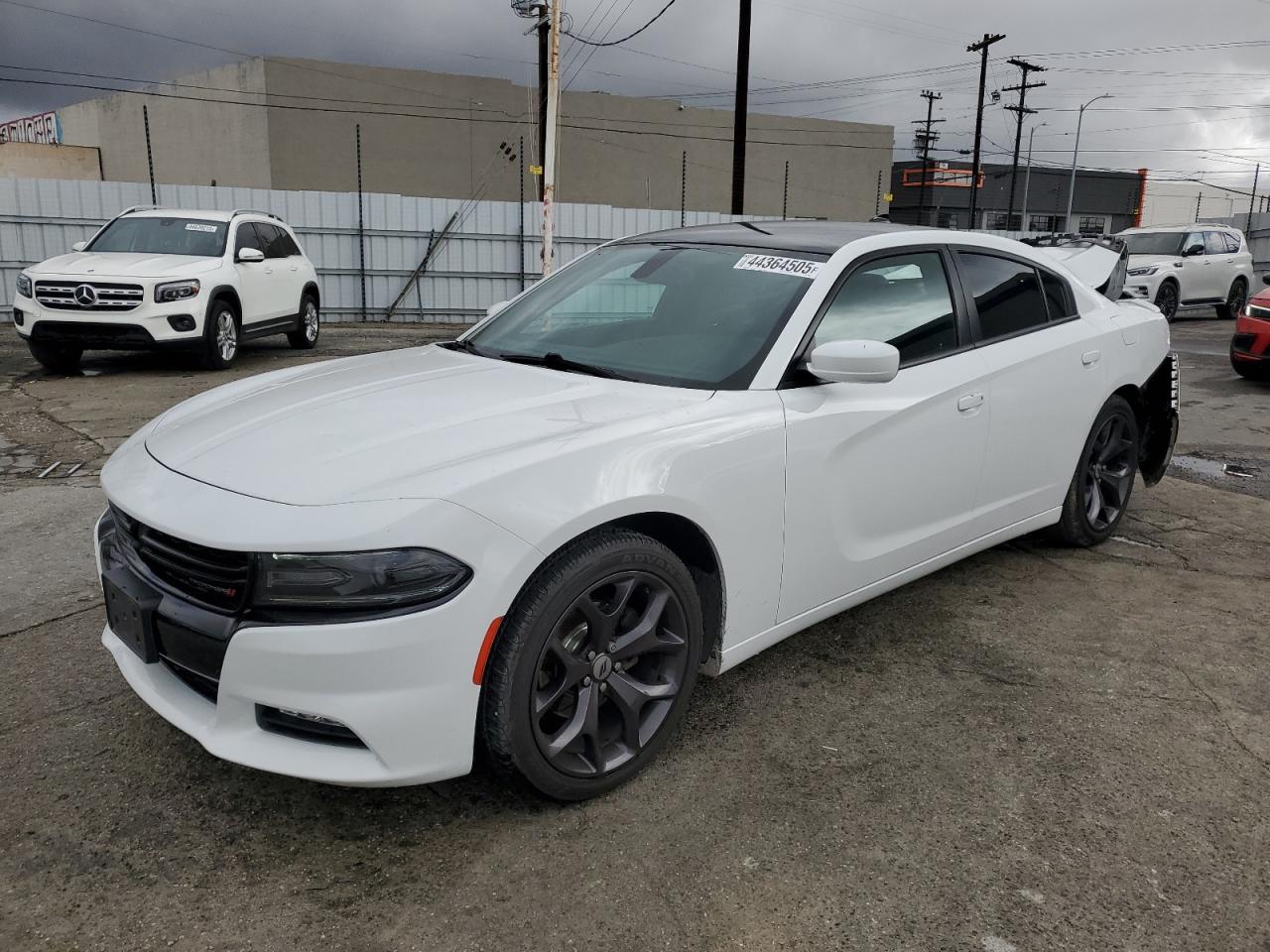 2017 Dodge Charger - Image 1