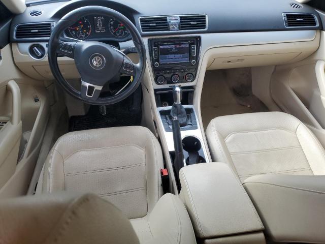  VOLKSWAGEN PASSAT 2013 Biały