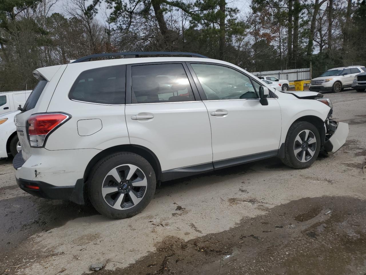 2017 Subaru Forester - Image 3