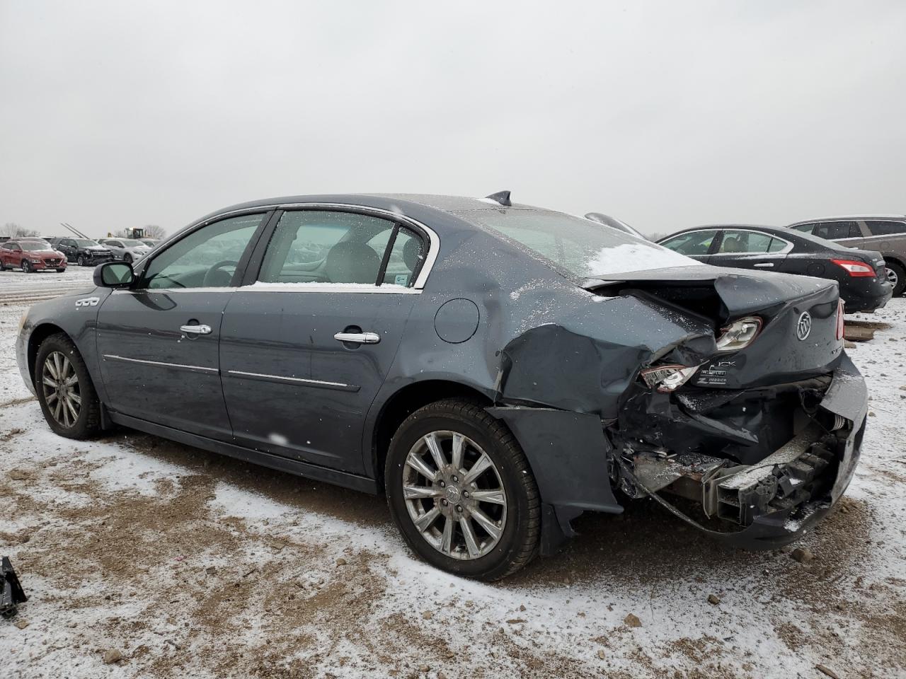 2011 Buick Lucerne - Image 2