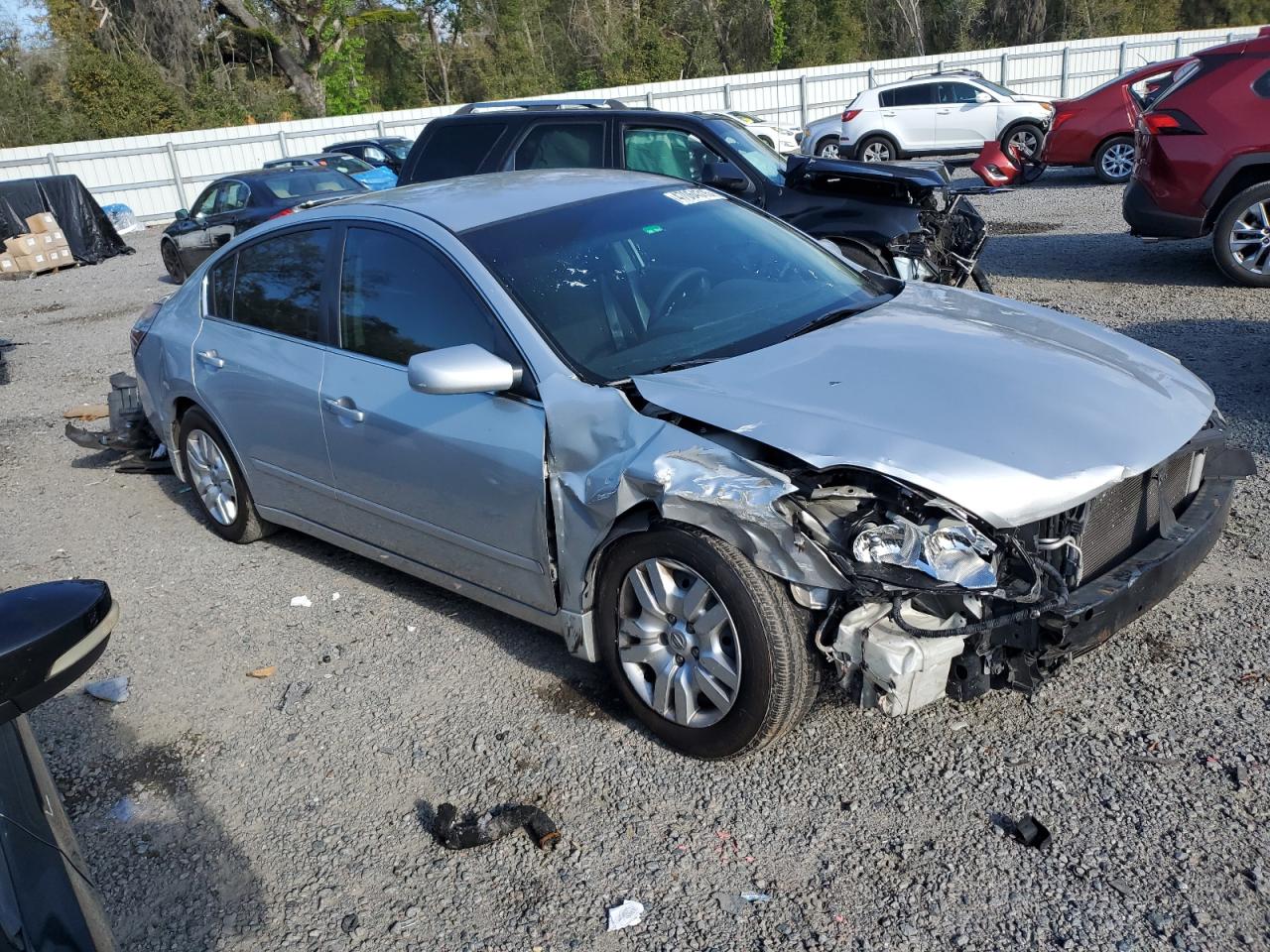 2010 Nissan Altima - Image 4