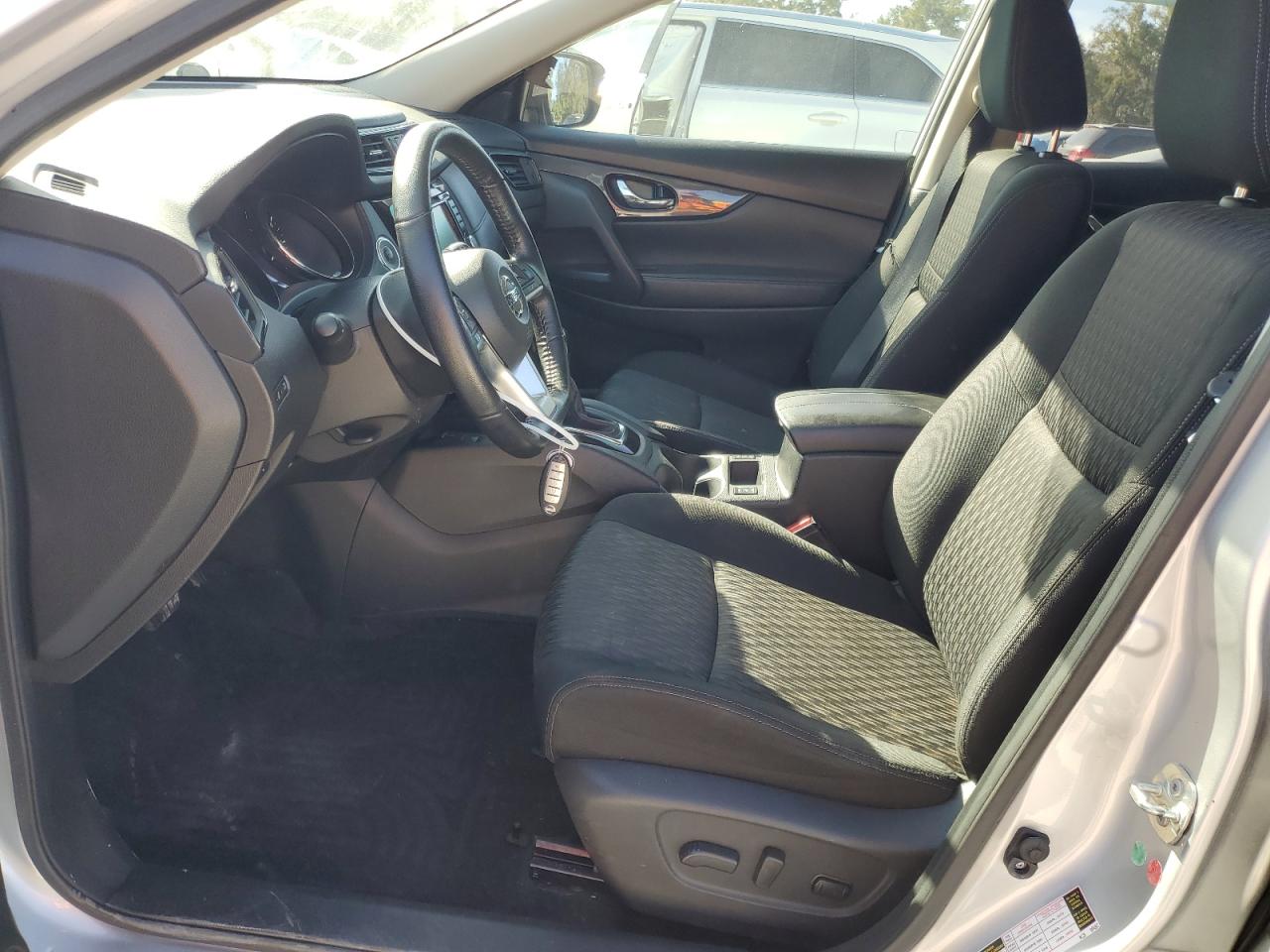 2019 Nissan Rogue - Image 7