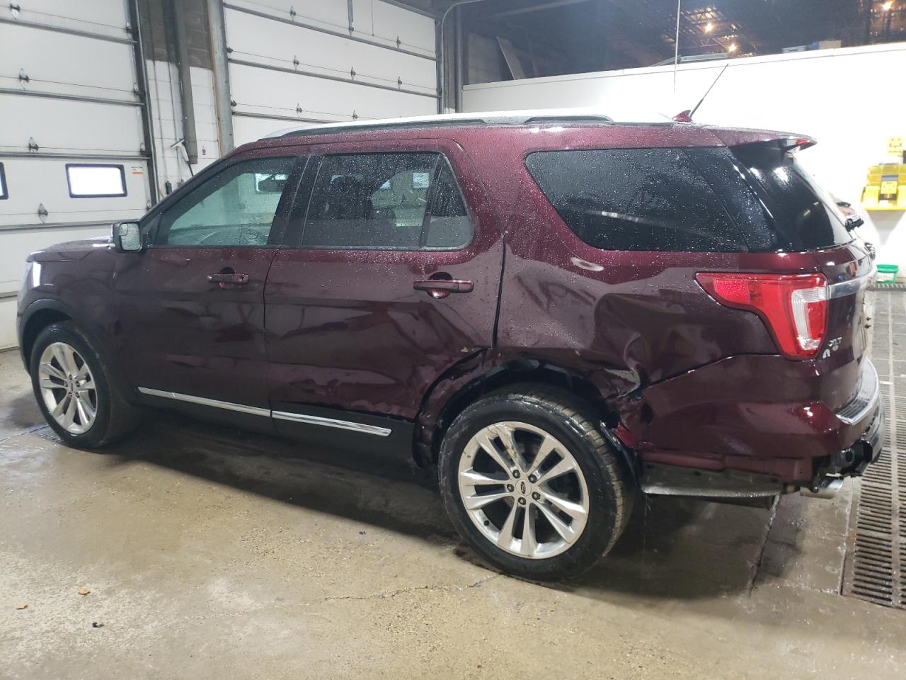 2018 Ford Explorer - Image 2