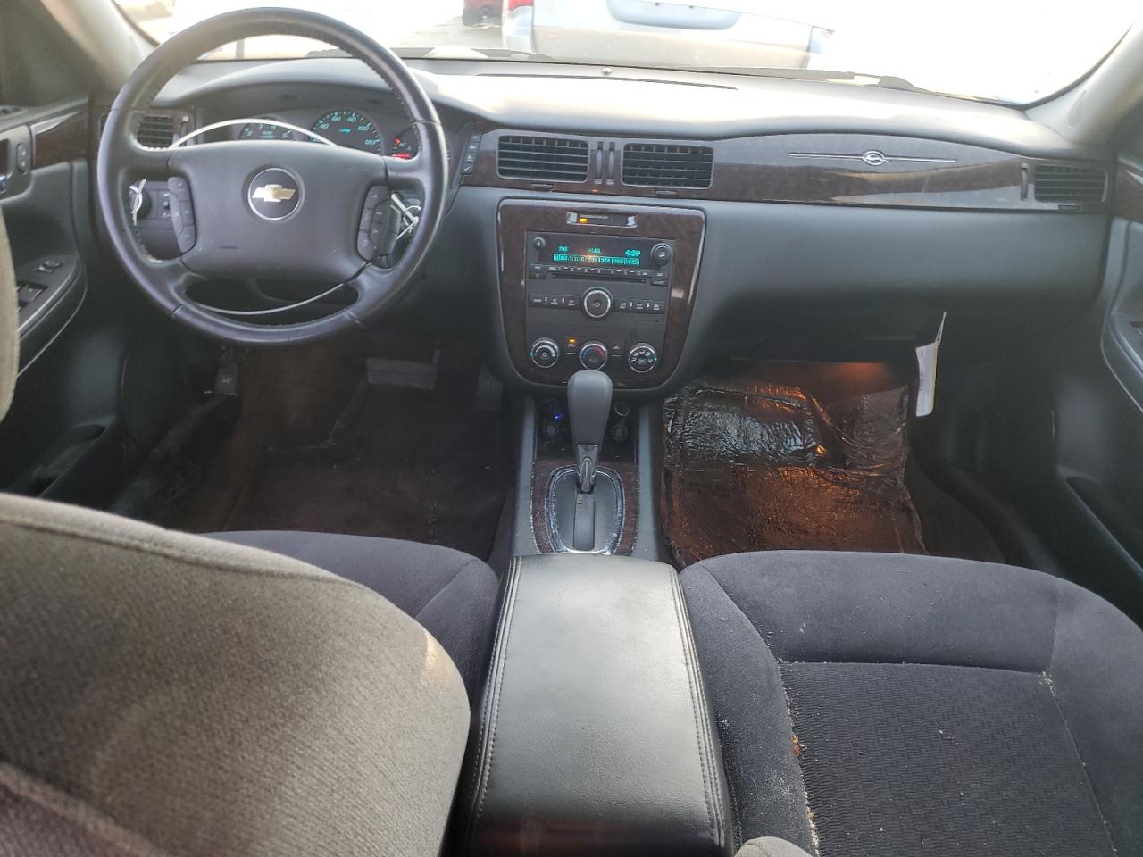 2014 Chevrolet Impala - Image 8