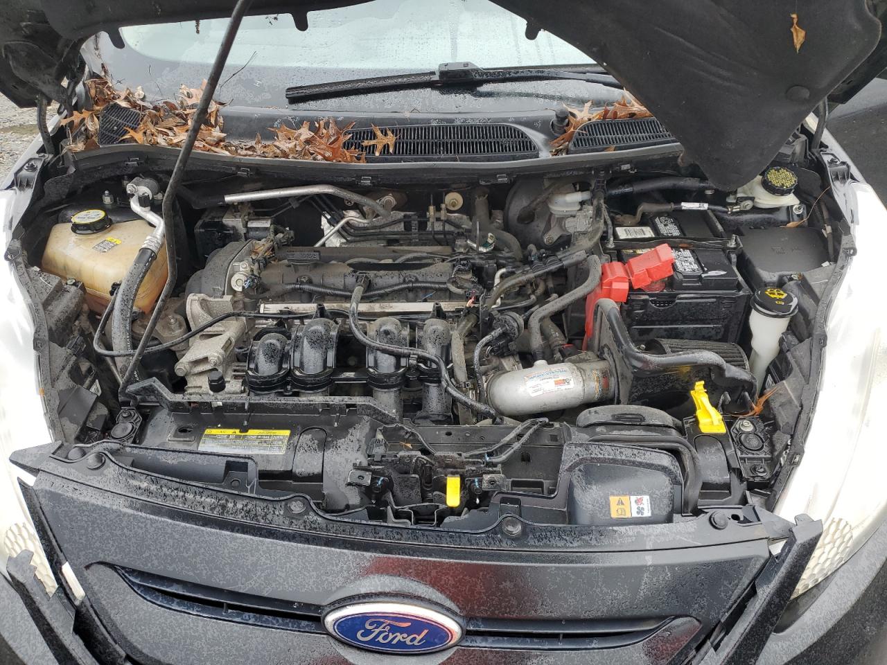 2011 Ford Fiesta - Image 11