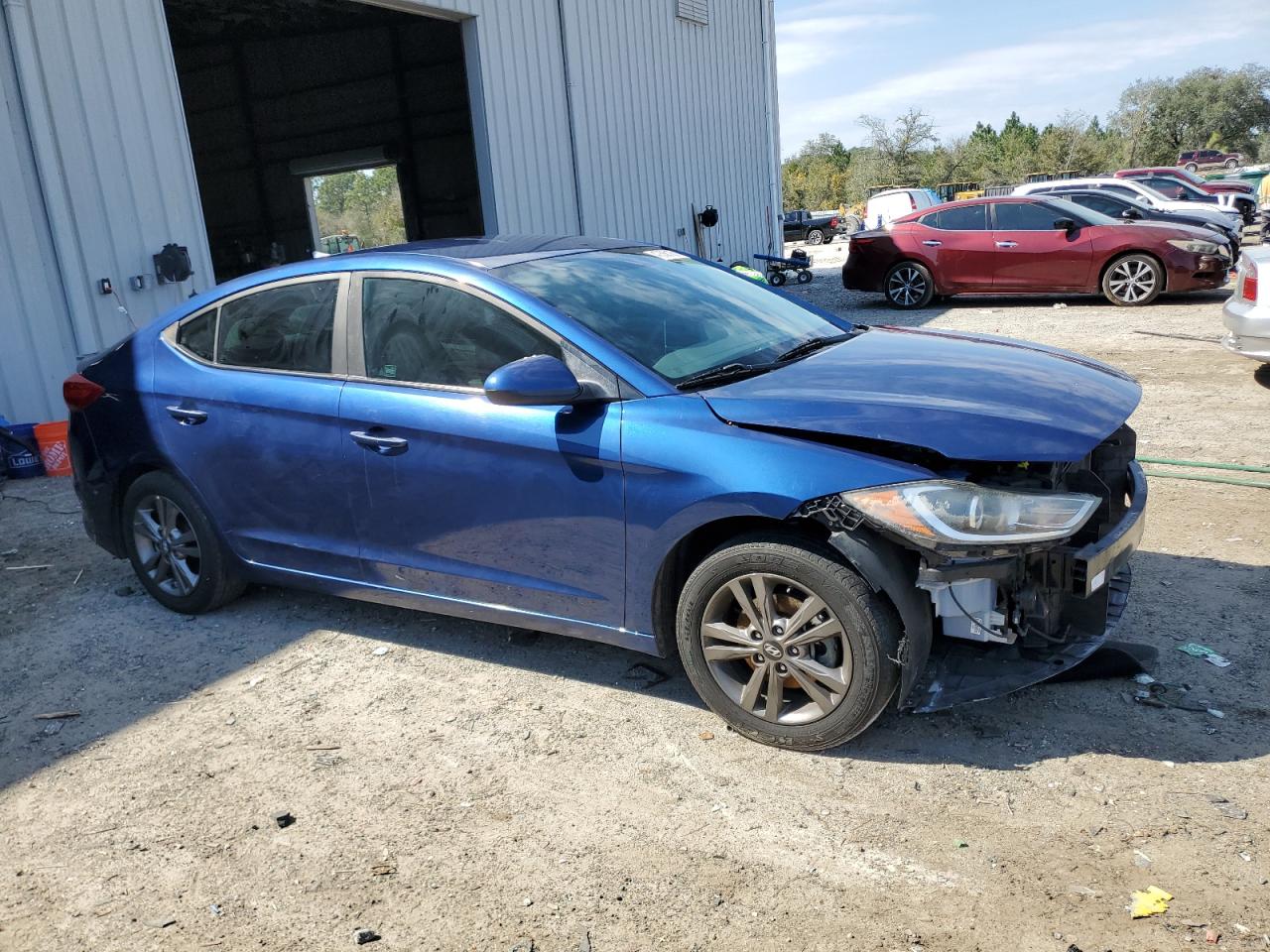 2017 Hyundai Elantra - Image 4
