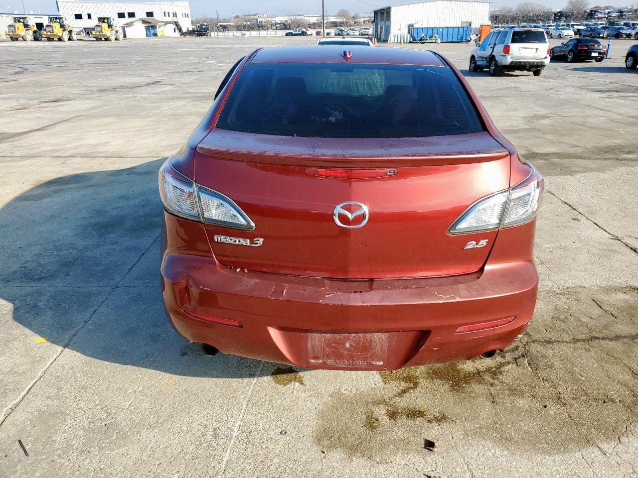2010 Mazda 3 - Image 6