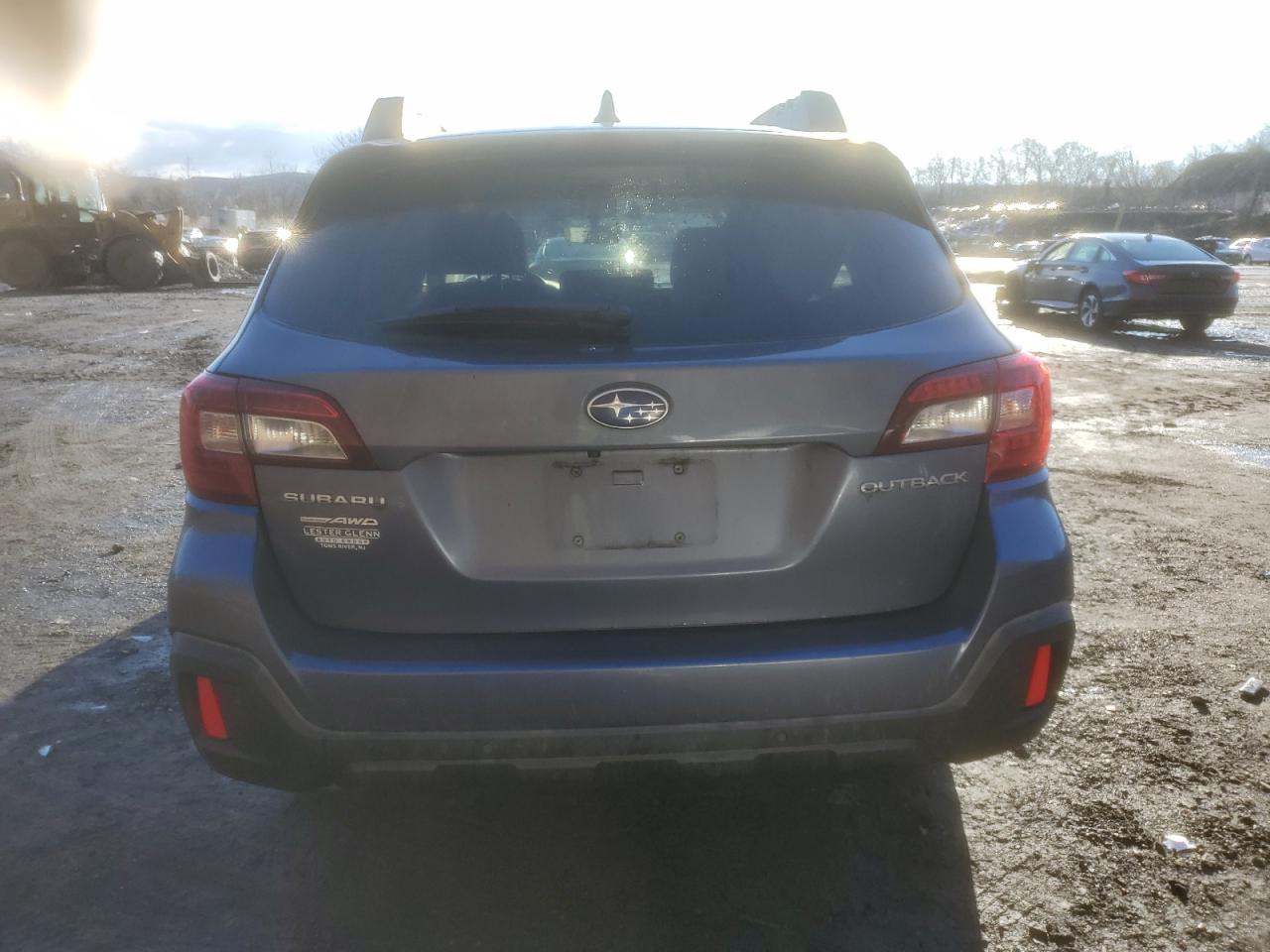 2018 Subaru Outback - Image 6