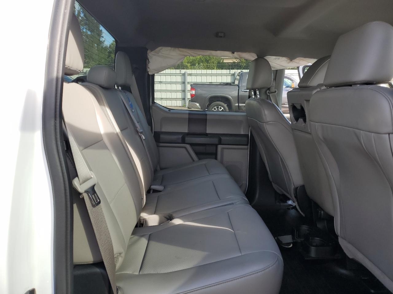 2016 Ford F-150 - Image 10