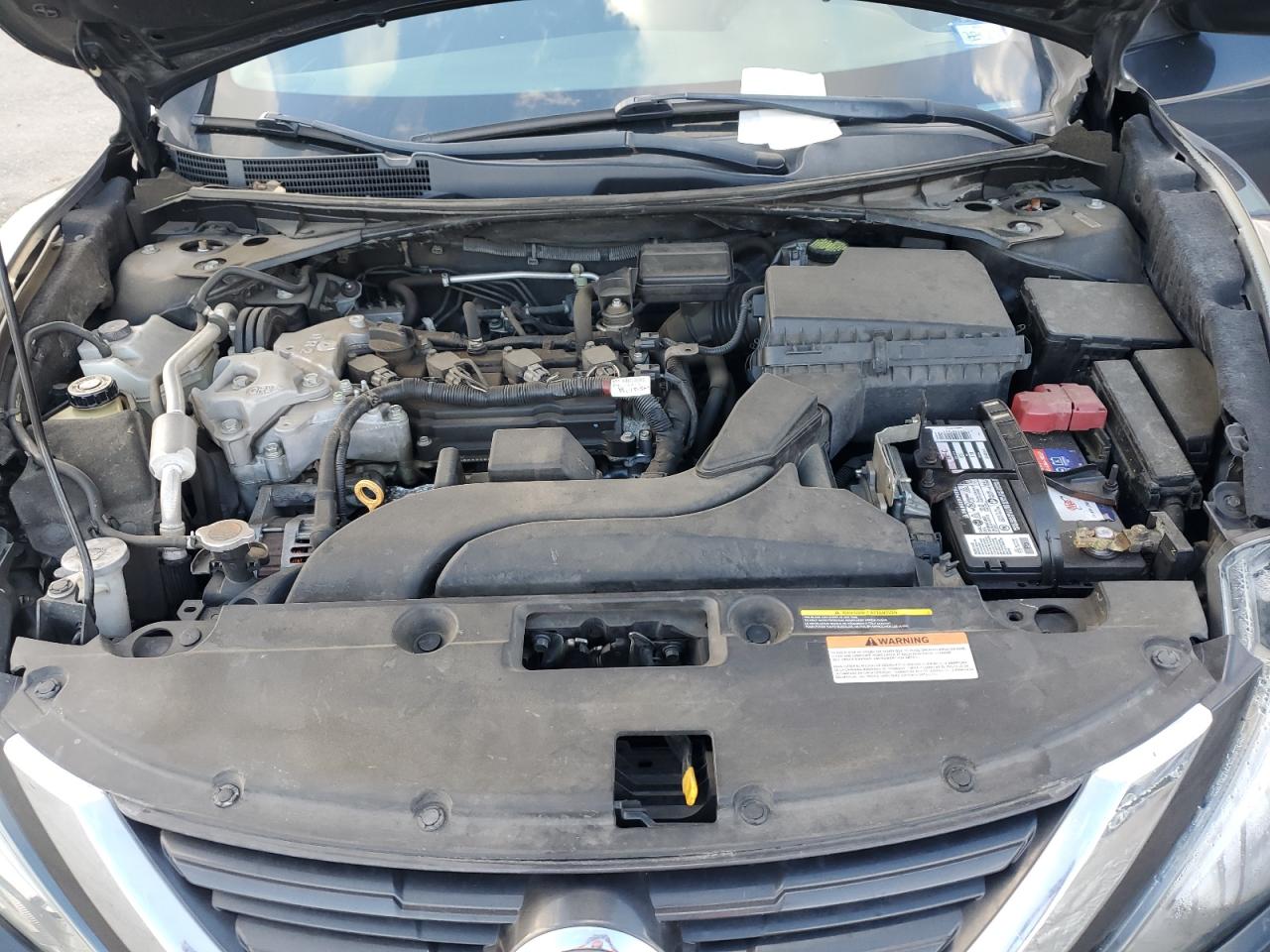 2017 Nissan Altima - Image 11