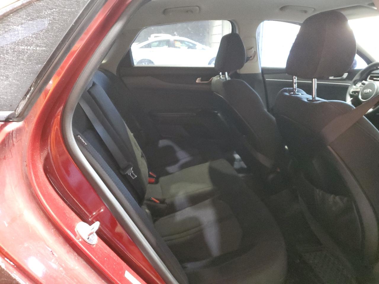 2021 Kia K5 - Image 10