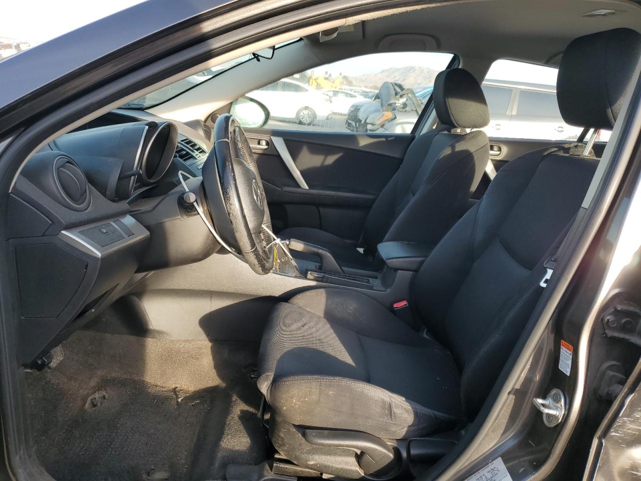 2010 Mazda 3 - Image 7