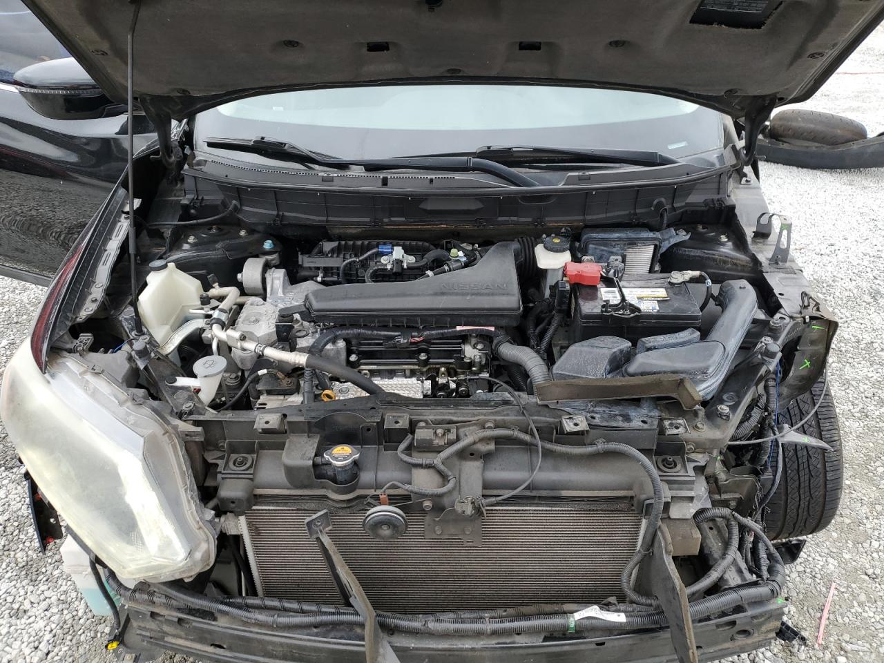 2016 Nissan Rogue - Image 12