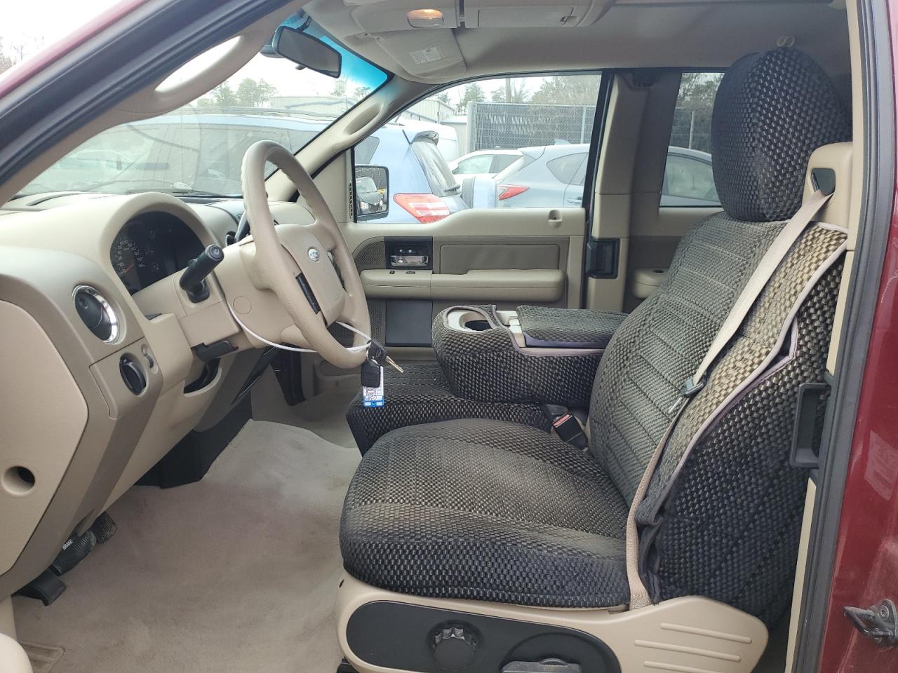2004 Ford F-150 - Image 7