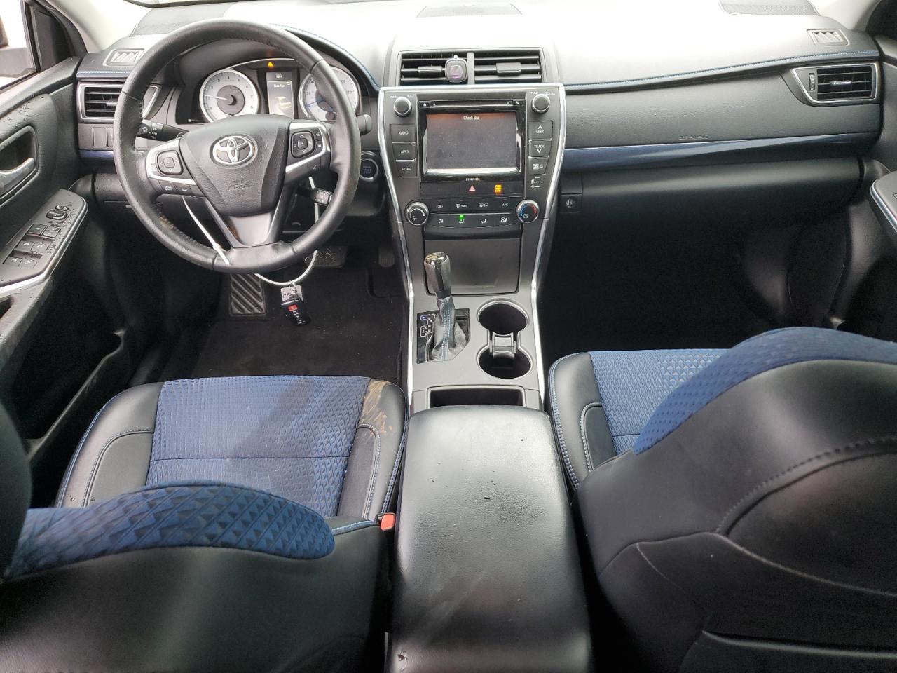 2016 Toyota Camry - Image 8