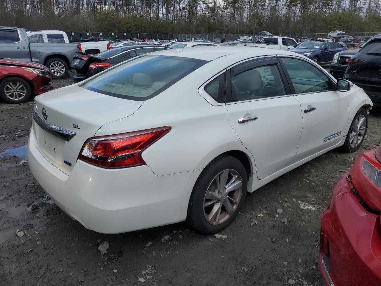 2013 Nissan Altima - Image 3