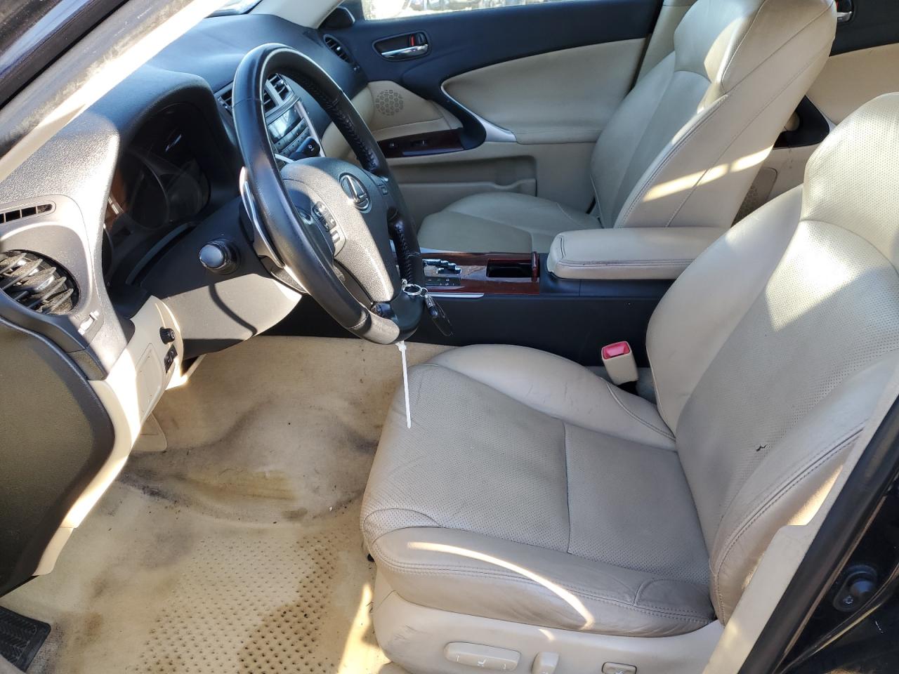 2007 Lexus IS - Image 7