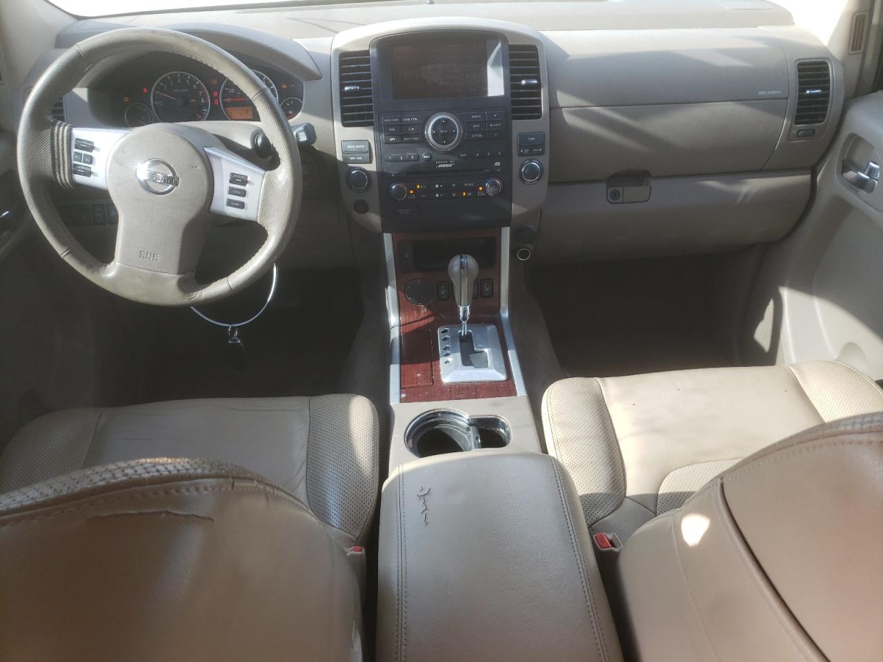 2011 Nissan Pathfinder - Image 8