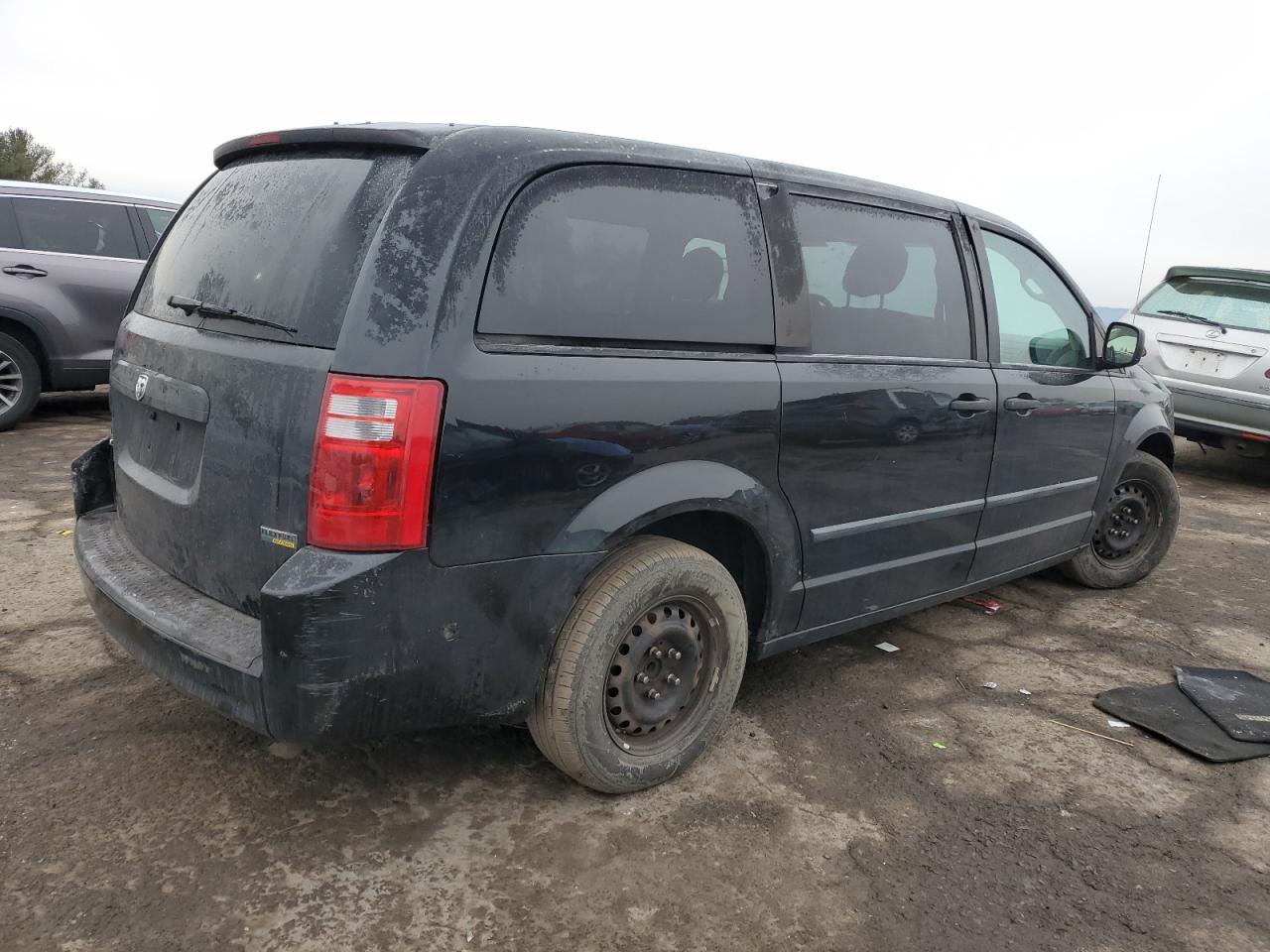 2008 Dodge Caravan - Image 3