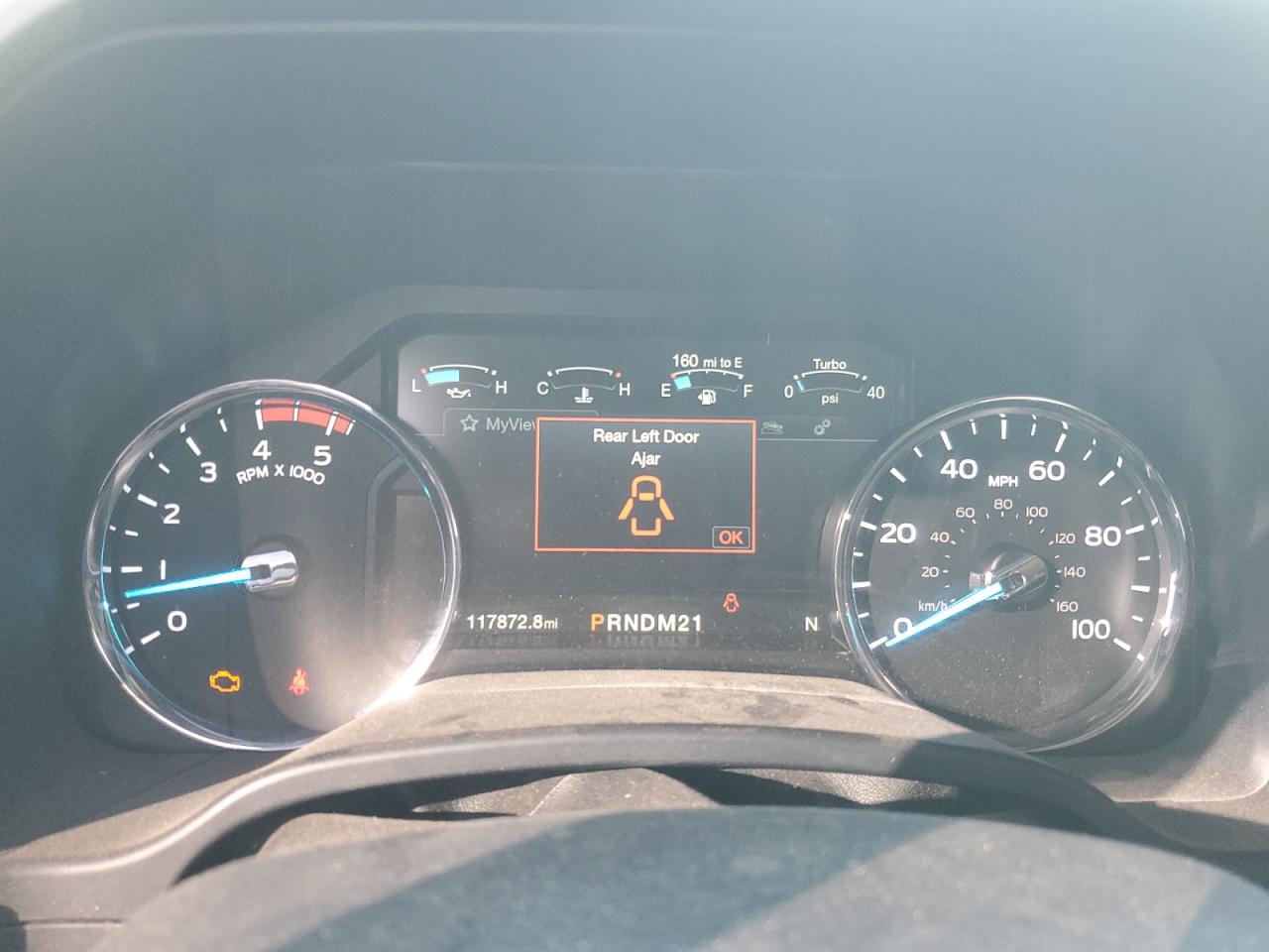 2017 Ford F350 - Image 9