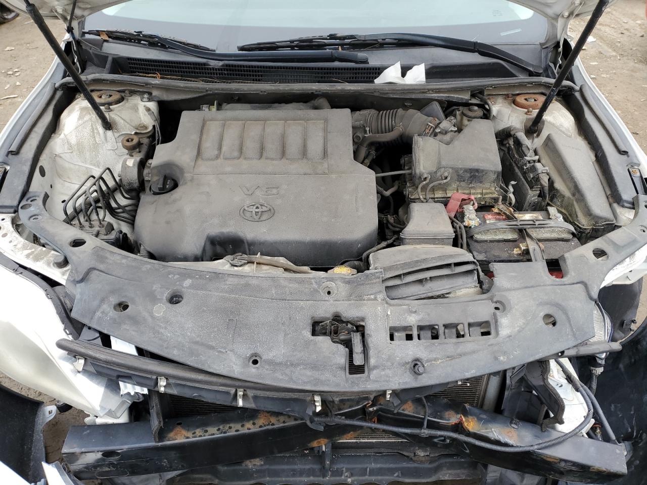 2013 Toyota Avalon - Image 11