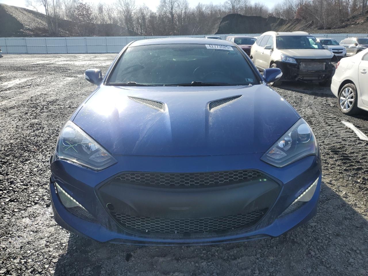 2015 Hyundai Genesis - Image 5