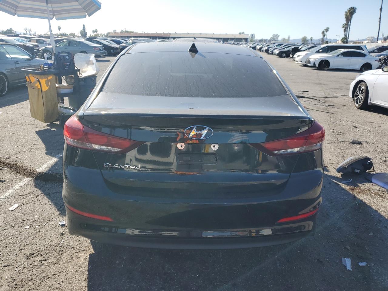 2018 Hyundai Elantra - Image 6