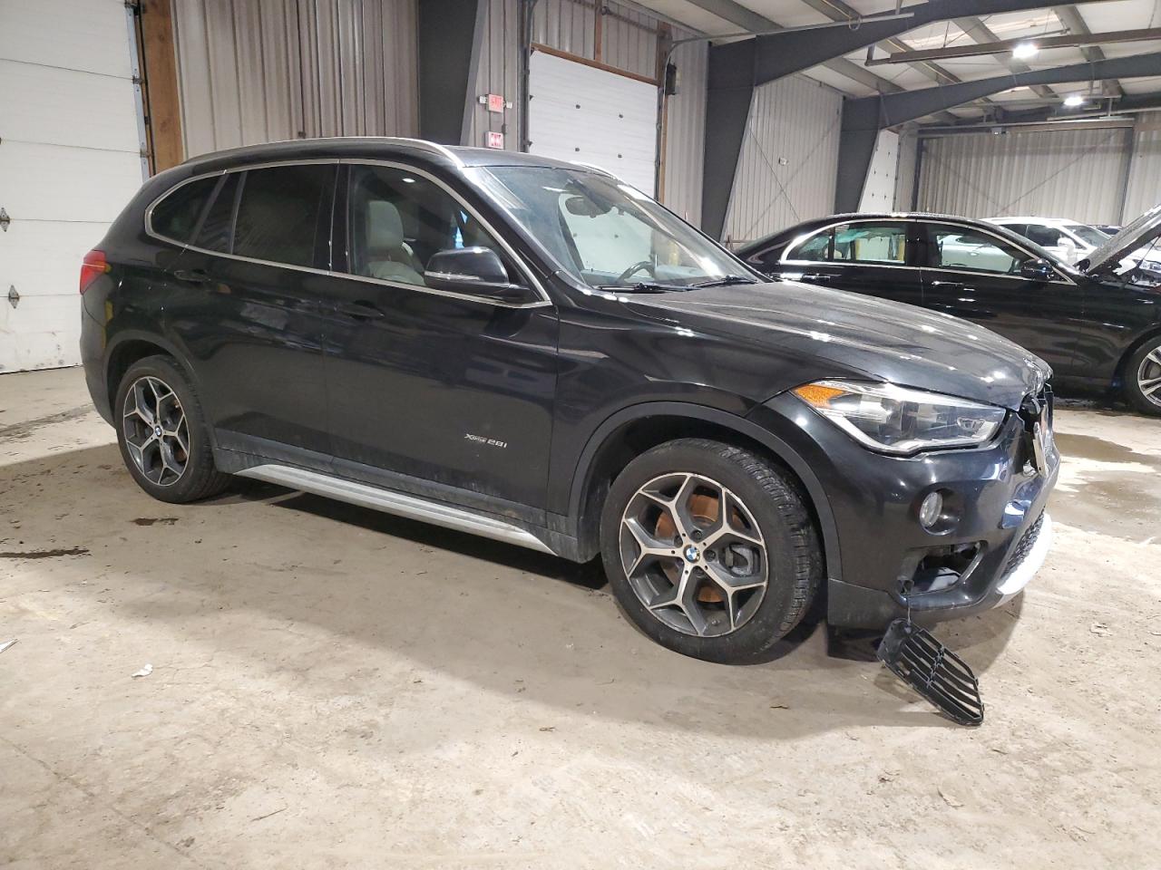 2016 BMW X1 - Image 4